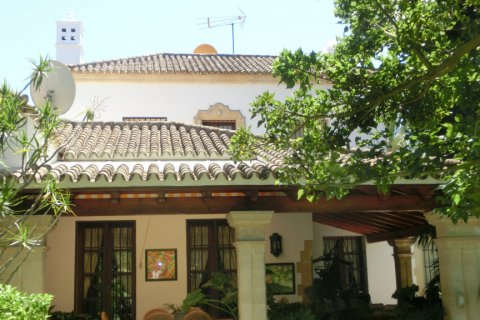 Продажа виллы в Эль-Пуэрто-де-Санта-Мария, Кадис, Испания 6 спален, 661м2 №3194 - фото 14