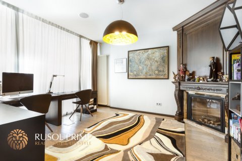Продажа квартиры в Барселона, Испания 4 спальни, 325м2 №8979 - фото 16
