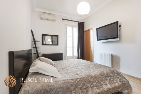 Продажа квартиры в Барселона, Испания 3 спальни, 130м2 №8957 - фото 5