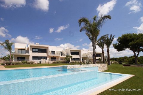 Продажа квартиры в Пилар де ла Орадада, Аликанте, Испания 2 спальни, 74м2 №9079 - фото 3
