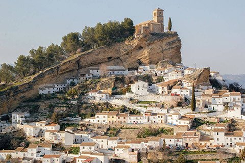 Восемь из десяти испанцев считают цены на жилье очень высокими