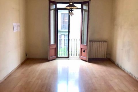 Продажа квартиры в Барселона, Испания 3 комнаты, 109м2 №15910 - фото 1