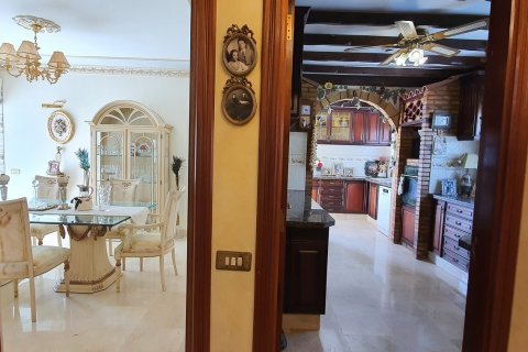 Продажа виллы в Кальяо Сальвахе, Тенерифе, Испания 7 спален, 383м2 №18384 - фото 25