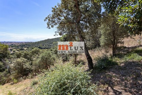 Продажа земельного участка в Калонже, Герона, Испания 2080м2 №16753 - фото 2