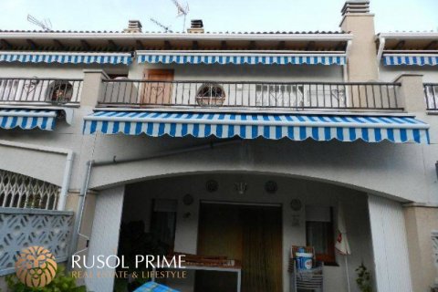 Продажа дома в Рода-де-Бара, Таррагона, Испания 3 спальни,  №11734 - фото 1