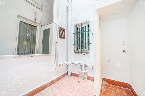 Продажа квартиры в Барселона, Испания 2 комнаты, 47м2 №15847 - фото 20