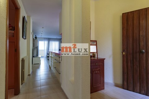 Продажа квартиры в С'Агаро, Герона, Испания 3 спальни, 68м2 №16862 - фото 9