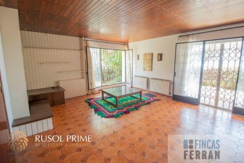 Продажа дома в Кома-Руга, Таррагона, Испания 4 спальни, 230м2 №11979 - фото 3