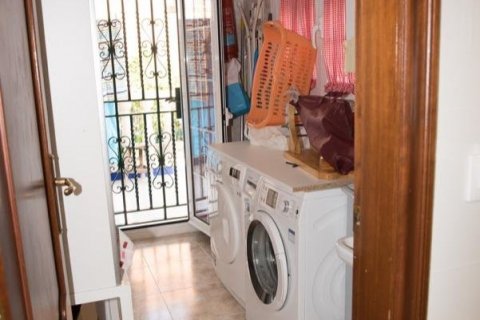 Продажа дома в Эль-Вендрель, Таррагона, Испания 4 спальни, 360м2 №11588 - фото 11