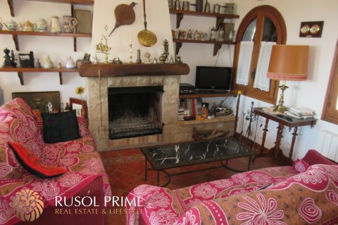 Продажа дома в Кома-Руга, Таррагона, Испания 4 спальни, 165м2 №11634 - фото 10