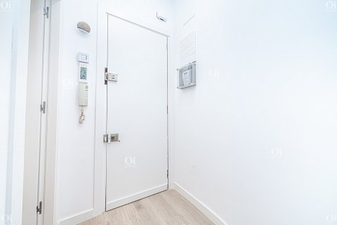Продажа квартиры в Барселона, Испания 2 комнаты, 47м2 №15847 - фото 18