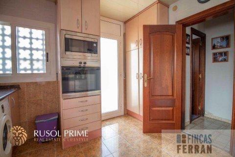 Продажа дома в Кома-Руга, Таррагона, Испания 5 спален, 250м2 №12005 - фото 13
