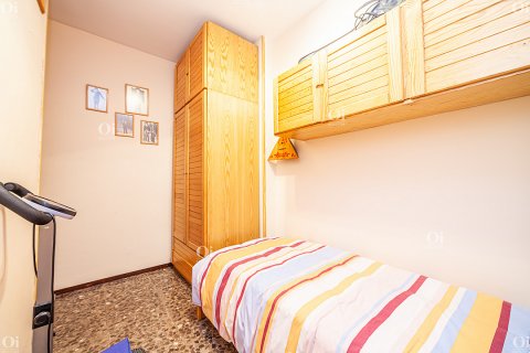 Продажа квартиры в Барселона, Испания 3 комнаты, 80м2 №15872 - фото 18