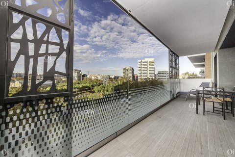 Продажа квартиры в Барселона, Испания 4 комнаты, 139м2 №15852 - фото 6