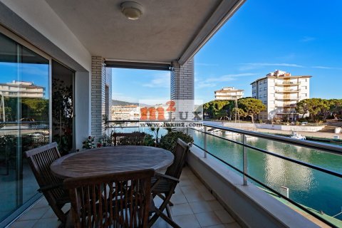 Продажа квартиры в Пладжа-де-Аро, Герона, Испания 3 спальни, 133м2 №16806 - фото 24