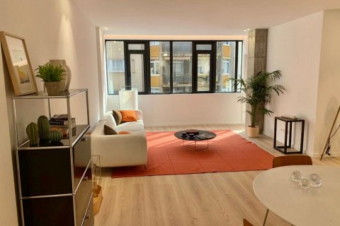 Продажа квартиры в Барселона, Испания 3 комнаты, 116м2 №15866 - фото 4