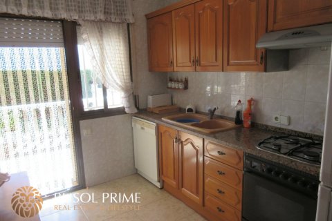 Продажа дома в Кома-Руга, Таррагона, Испания 4 спальни, 180м2 №11991 - фото 12