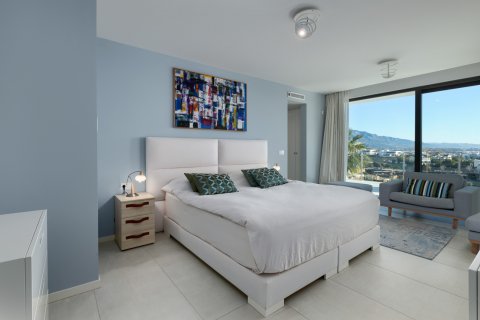 Продажа виллы в Бенахавис, Малага, Испания 4 спальни, 380м2 №21092 - фото 24