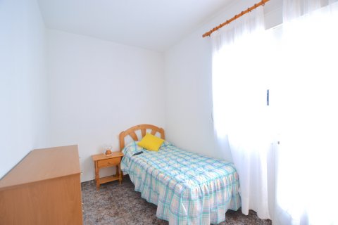 Продажа таухауса в Торре-де-ла-Орадада, Аликанте, Испания 5 спален, 133м2 №19348 - фото 7