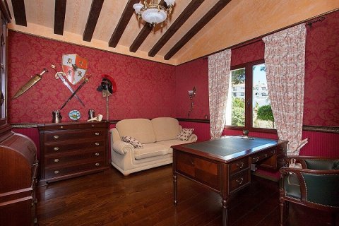 Продажа виллы в Пунта Прима, Аликанте, Испания 4 спальни, 243м2 №28922 - фото 24
