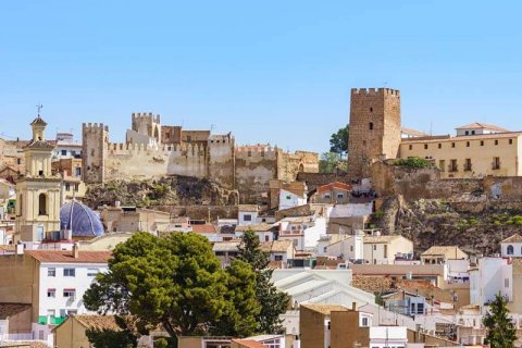 Высокий спрос на односемейные дома исчерпывает имеющиеся запасы в регионе Валенсия