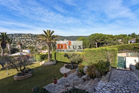 Продажа виллы в Калонже, Герона, Испания 5 спален, 457м2 №30216 - фото 21