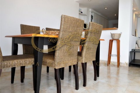 Продажа квартиры в Сьюдад Ибицы, Ивиса, Испания 3 спальни, 107м2 №30829 - фото 26