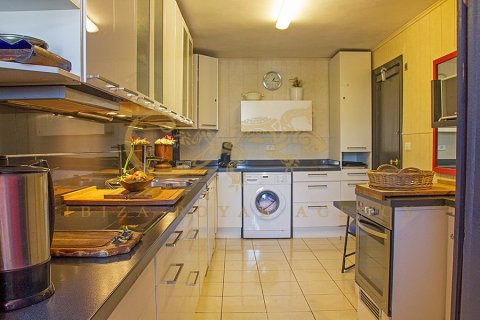 Продажа квартиры в Сьюдад Ибицы, Ивиса, Испания 4 спальни, 245м2 №30870 - фото 13