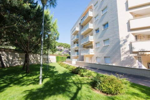 Продажа квартиры в Льорет-де-Мар, Герона, Испания 2 спальни, 70м2 №31040 - фото 3