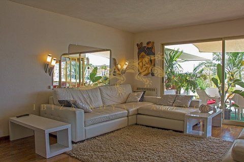 Продажа квартиры в Сьюдад Ибицы, Ивиса, Испания 4 спальни, 245м2 №30870 - фото 3