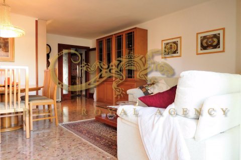 Продажа квартиры в Сьюдад Ибицы, Ивиса, Испания 4 спальни, 171м2 №30804 - фото 8