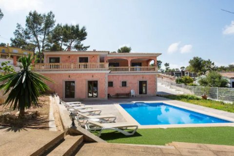 Продажа виллы Пальманова, Майорка, Испания 4 спальни, 350м2 №31684 - фото 1