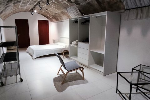 Продажа дуплекса Пальма-де-Майорка, Майорка, Испания 2 комнаты, 145м2 №31674 - фото 1