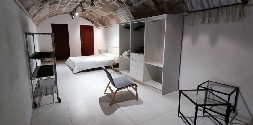 Дуплекс Пальма-де-Майорка, Майорка, Испания 2 комнаты, 145м2 №31674
