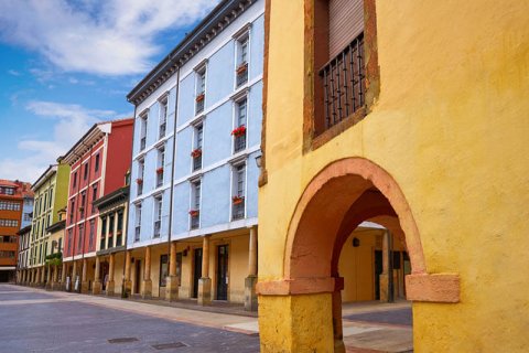 Беспрецедентная недвижимость в Астурии: квартиры в Овьедо по цене дешевле автомобиля