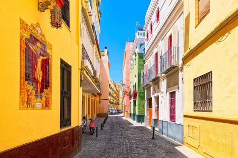 Средняя цена жилья в Севилье за последний год выросла на 7,7%