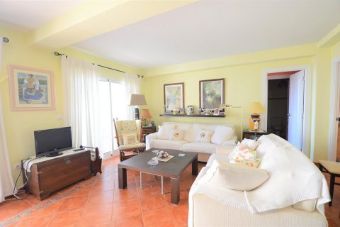 Продажа квартиры в Кампоамор, Аликанте, Испания 2 спальни, 100м2 №35306 - фото 5