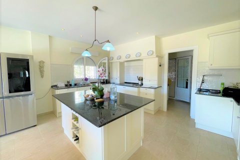Продажа виллы Плайя Фламенка II, Аликанте, Испания 4 спальни, 163м2 №35662 - фото 5