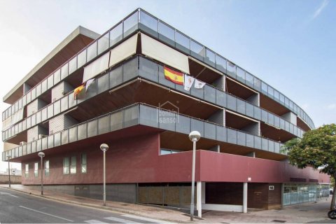Продажа квартиры в Маон, Менорка, Испания 4 спальни, 210м2 №24150 - фото 1