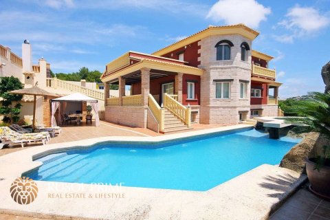 Продажа виллы Кальпе, Аликанте, Испания 4 спальни, 540м2 №39548 - фото 1