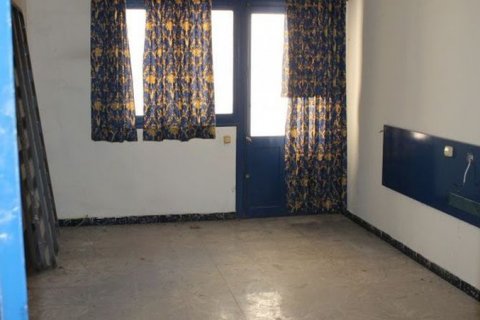 Продажа отеля Альфас-дель-Пи, Аликанте, Испания 25 спален, 1м2 №45092 - фото 8