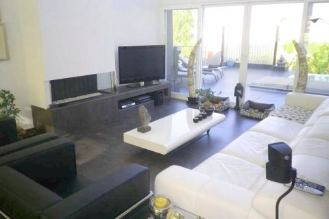 Продажа виллы Альфас-дель-Пи, Аликанте, Испания 5 спален, 600м2 №43707 - фото 5
