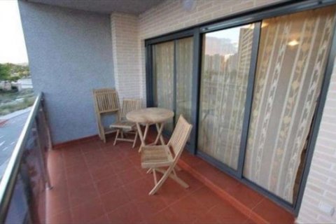 Продажа квартиры в Аликанте, Испания 2 спальни, 90м2 №46120 - фото 3