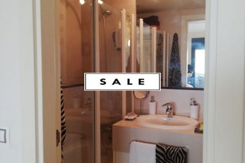 Продажа квартиры в Бенидорм, Аликанте, Испания 2 спальни, 89м2 №44544 - фото 10