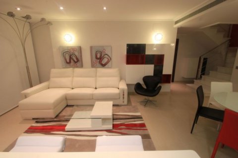 Продажа таухауса Кальпе, Аликанте, Испания 3 спальни, 157м2 №46043 - фото 3