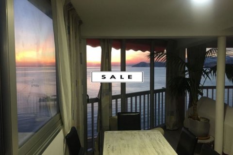 Продажа квартиры в Бенидорм, Аликанте, Испания 3 спальни, 130м2 №44307 - фото 3