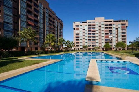 Продажа квартиры в Аликанте, Испания 3 спальни, 99м2 №45883 - фото 1