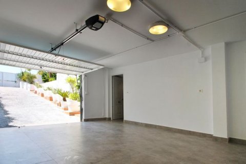 Продажа виллы в Гуардамар-дель-Сегура, Аликанте, Испания 5 спален, 290м2 №42526 - фото 3