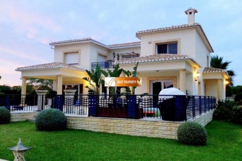 Продажа виллы Дения, Аликанте, Испания 4 спальни, 556м2 №45459 - фото 1