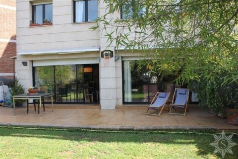 Продажа виллы Барселона, Испания 3 спальни, 128м2 №41458 - фото 29